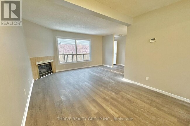 Building Photo - 52 - 595 THIRD STREET