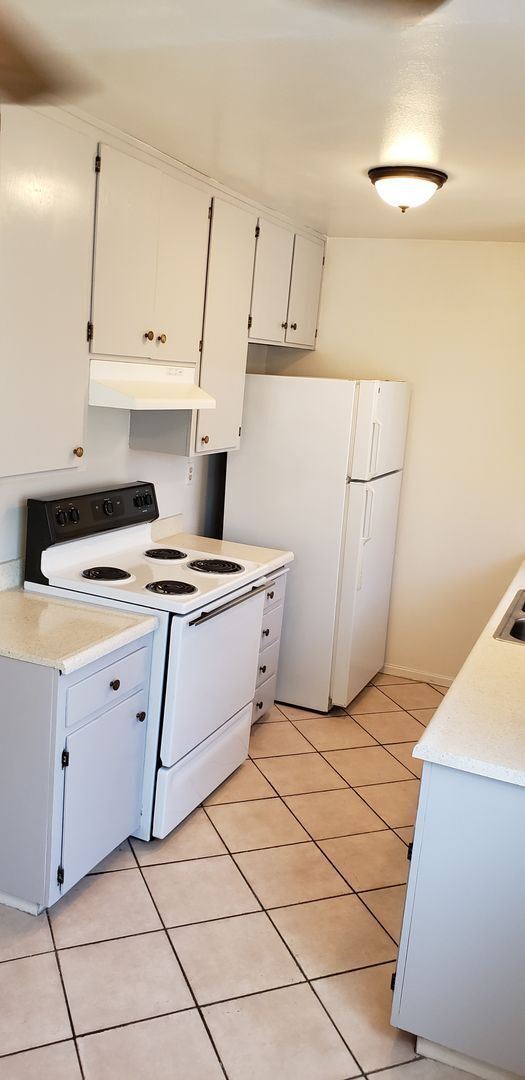 Building Photo - La Mesa 1BR/1BA with ONE CAR GARAGE for Rent!