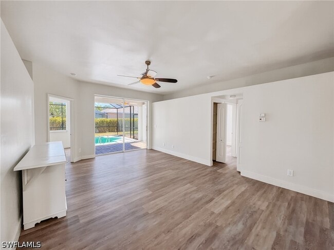 Building Photo - 9750 Sassafras Ct