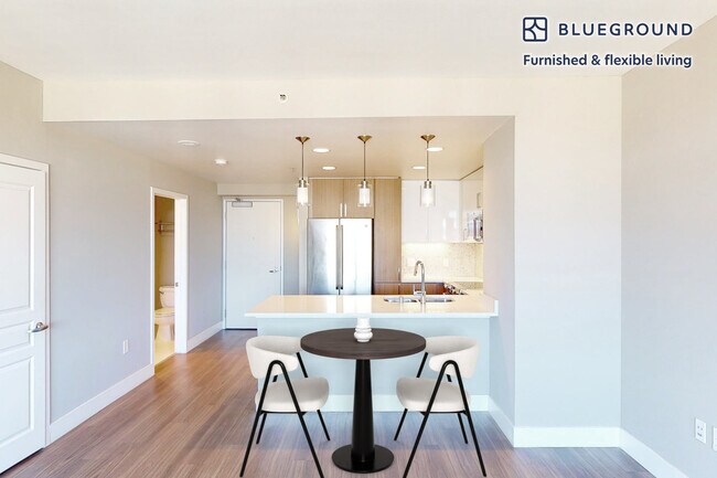 Building Photo - 2400 W El Camino Real