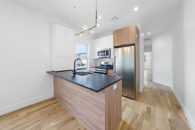 Foto del edificio - 114 Center St