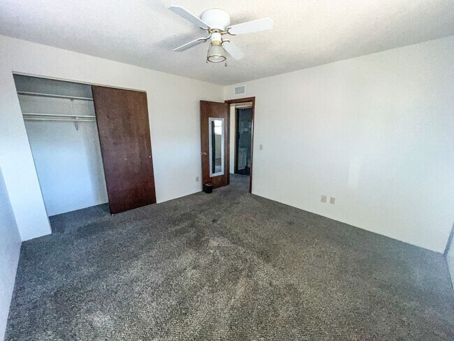 Foto del edificio - VERDE VILLAGE- APARTMENT-  APARTMENT BUILD...