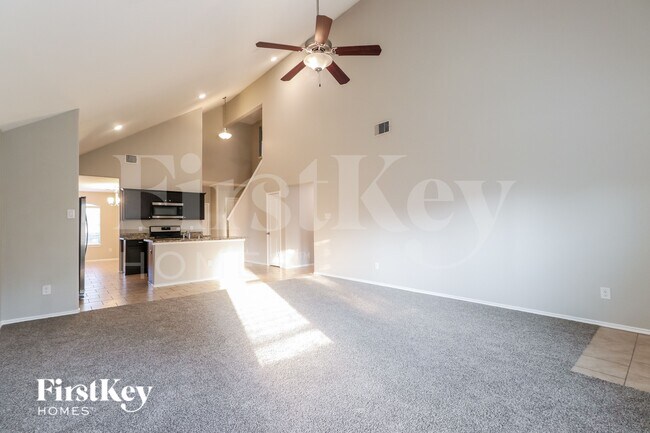 Foto del edificio - 21699 Horseshoe Dr