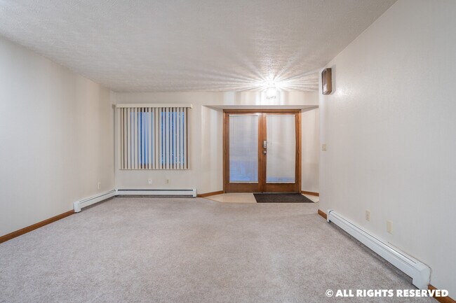 Foto del edificio - 401 W 16th ave