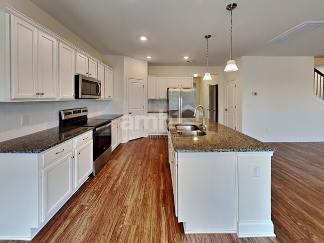 Building Photo - 4853 Chutney Dr
