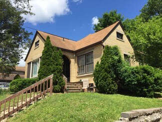 Building Photo - 111 E Cottage Grove Ave