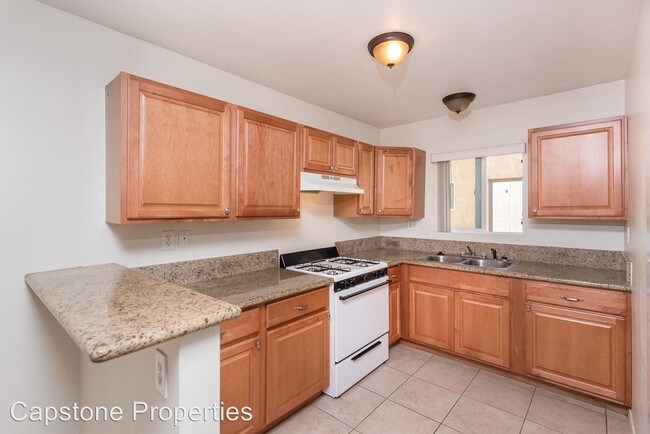 Building Photo - 2 br, 1 bath Apartment - 418 Grand Avenue