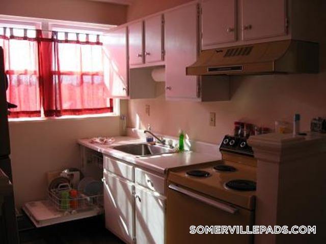 Building Photo - 402 Highland Ave