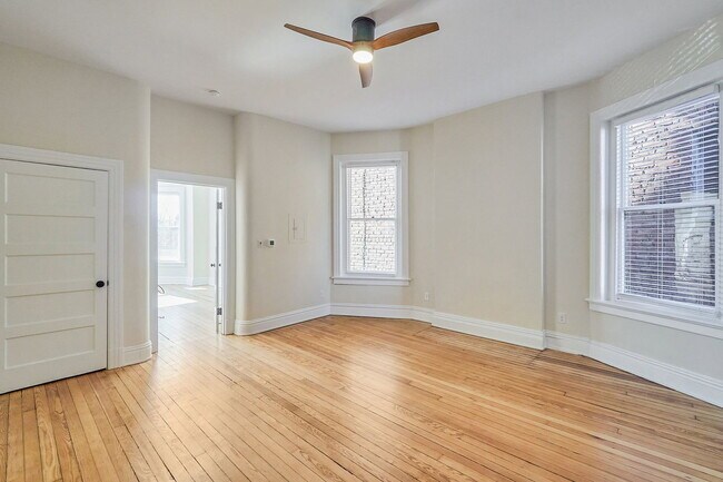 Building Photo - 1840 Monument Ave