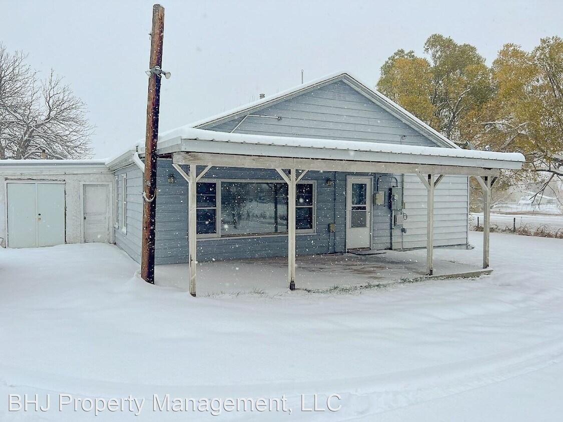 Primary Photo - 3 br, 1 bath House - 6868 Coffeen Ave