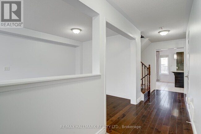Building Photo - 125 Faris St