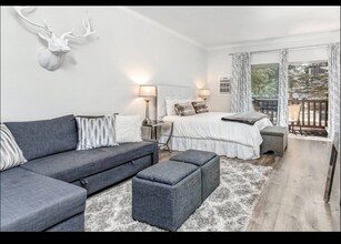 Building Photo - 2325 Sidewinder Dr