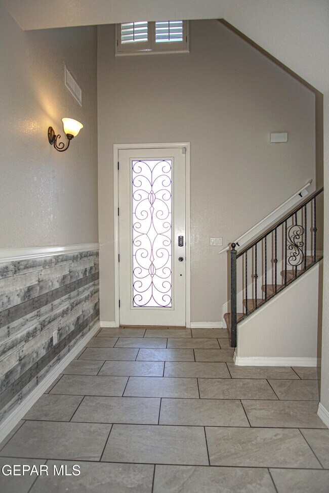 Foto del edificio - 13482 Bradford St
