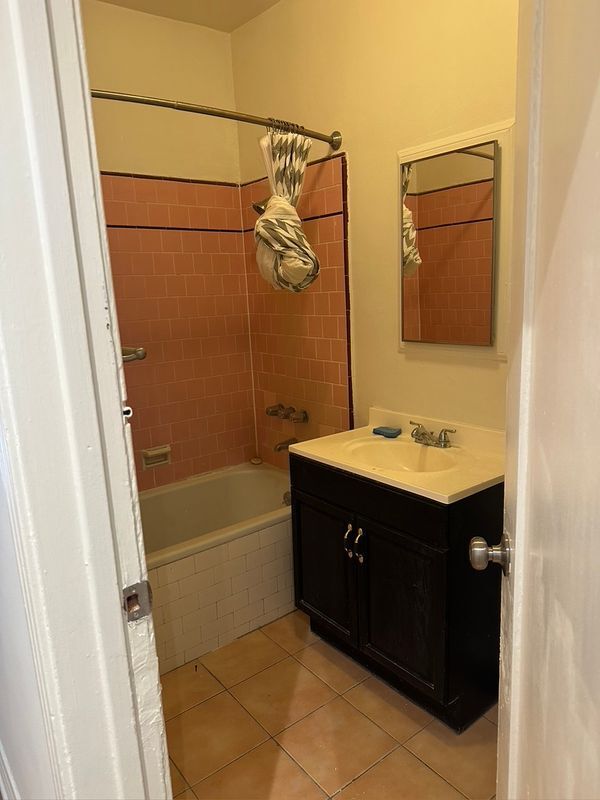 Foto del edificio - 414 N Orange Grove Ave