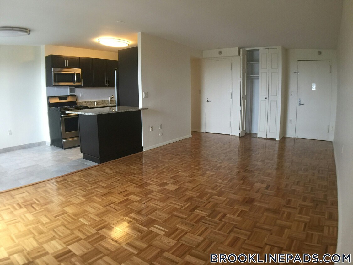 Foto principal - 175 Freeman St.
