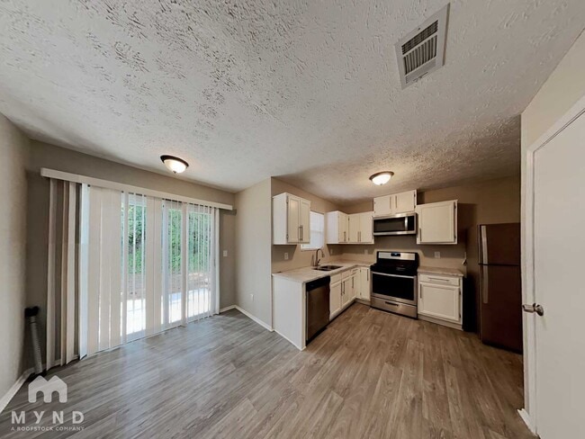 Building Photo - 5531 Downs Way