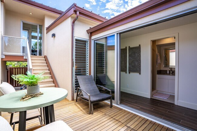 Building Photo - Modern 3 Bedroom, 3 Bathroom Furnished Condo at Makalii in Wailea