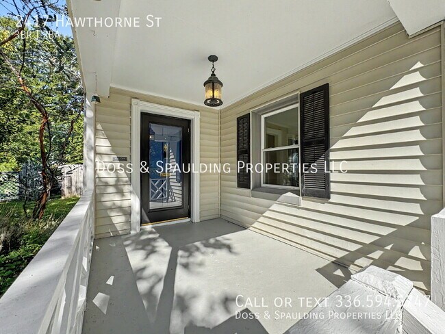 Foto del edificio - 2417 Hawthorne St