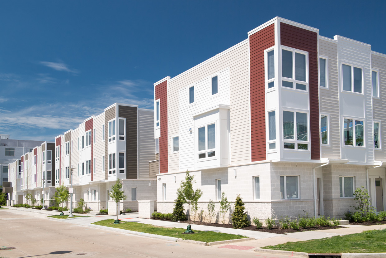 Primary Photo - The Milton Townhomes