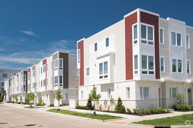 Building Photo - The Milton Townhomes