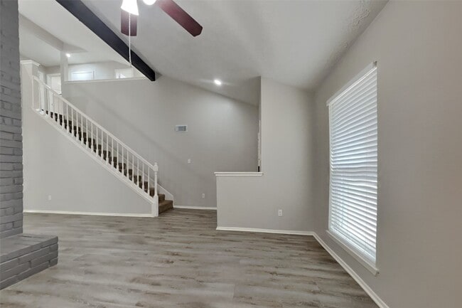 Foto del edificio - 4810 Ingleside Ct
