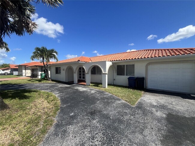 Foto del edificio - 13254 SW 13th St