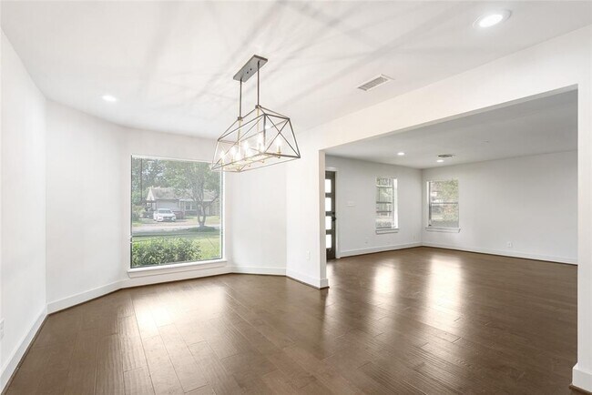 Foto del edificio - 7307 Raton St