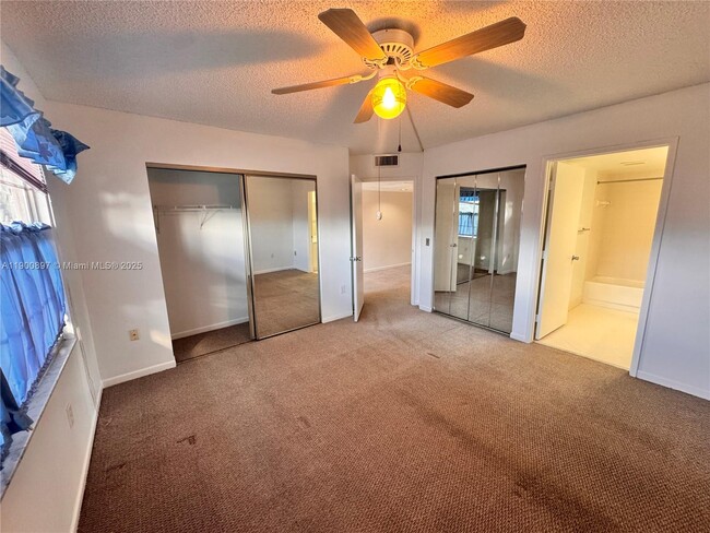Foto del edificio - 13105 SW 16th Ct