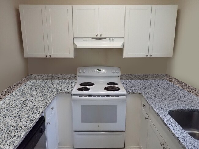 Kitchen - 4220 Wilshire Blvd