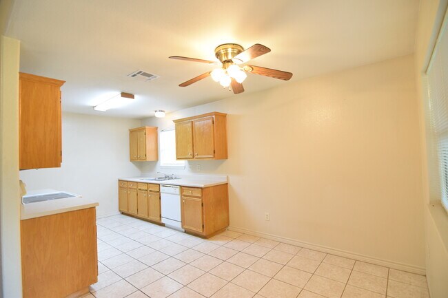 Foto del edificio - 1505 Oleta St