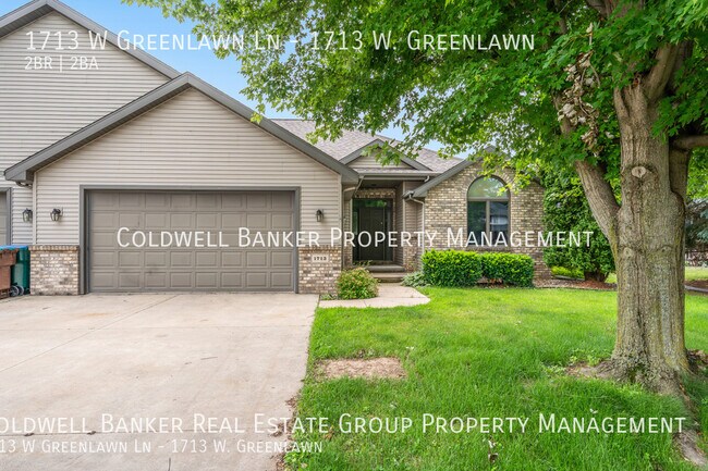 Foto del edificio - 1713 W Greenlawn Ln