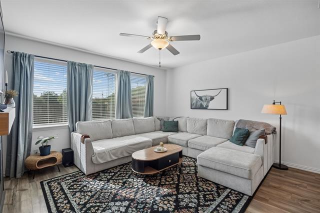 Foto del edificio - 4820 Parrington Dr