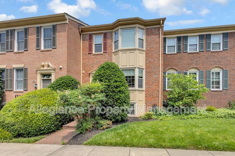 Primary Photo - 6861 Williamsburg Pond Ct