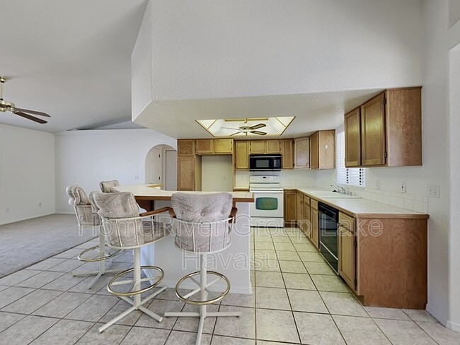 Building Photo - 3060 Ironwood Dr