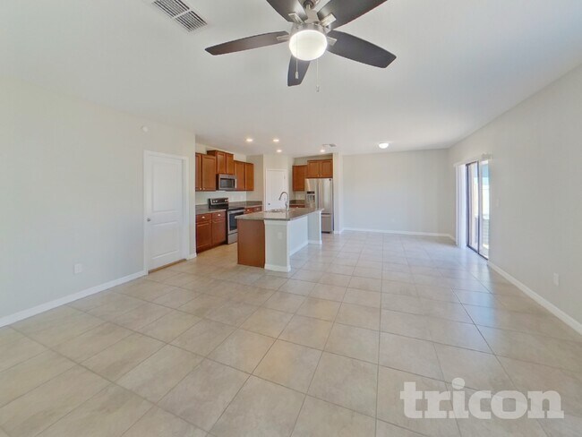 Building Photo - 7117 Ozello Trail Ave