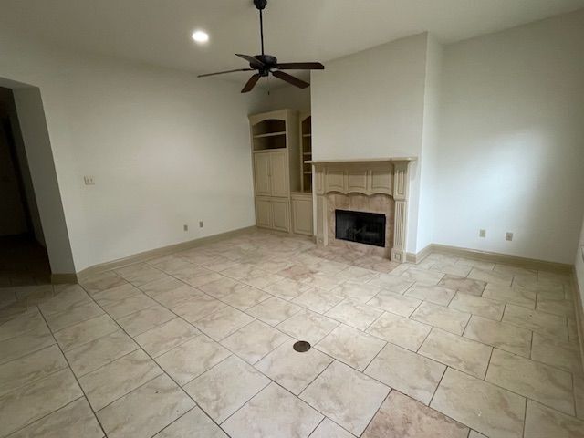 Foto del edificio - 9370 Boone Ave