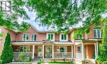 Building Photo - 215 Equator Crescent