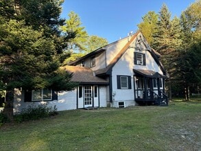 Building Photo - 219 Carrabassett Rd