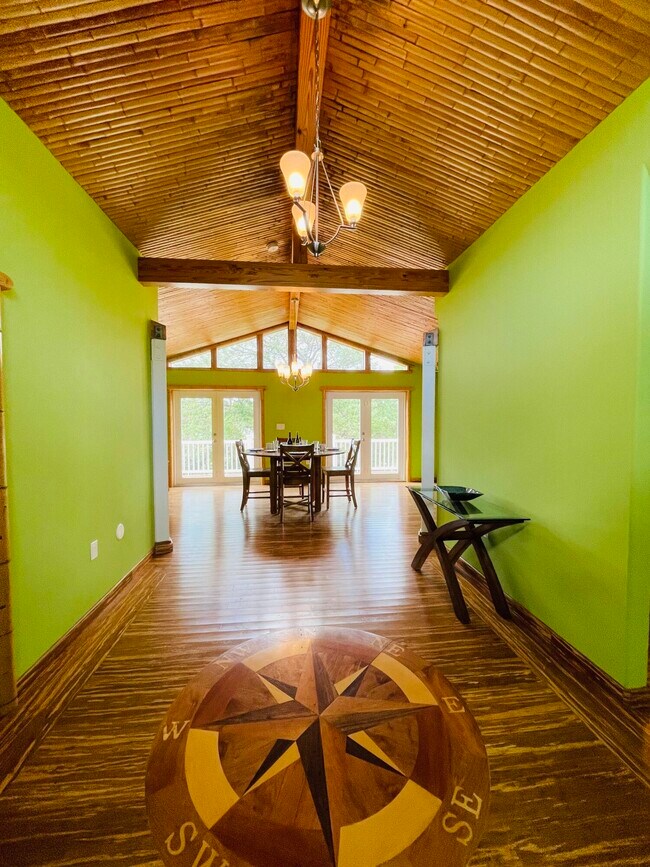 Building Photo - 30451 Hibiscus Ln