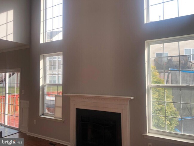 Foto del edificio - 11 Log Cabin Rd
