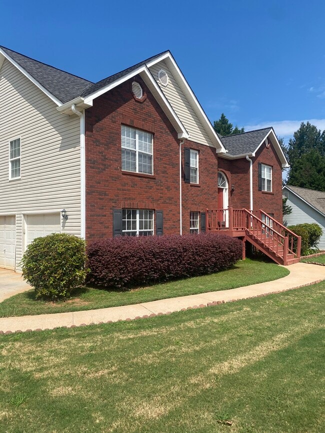 Building Photo - 1109 Patton Way