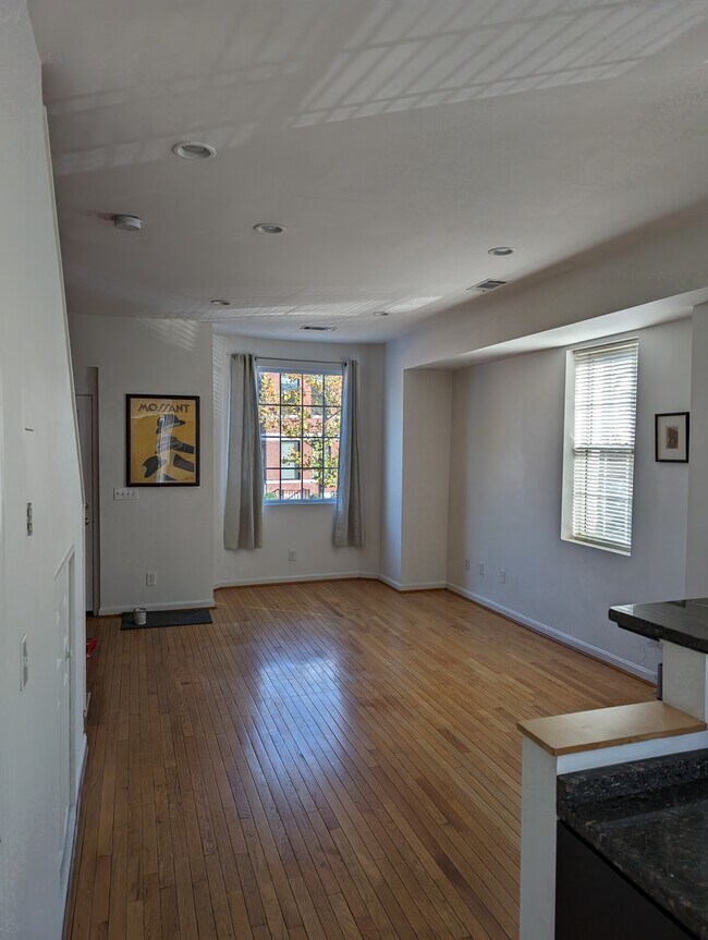 Building Photo - 1714 4th St NW