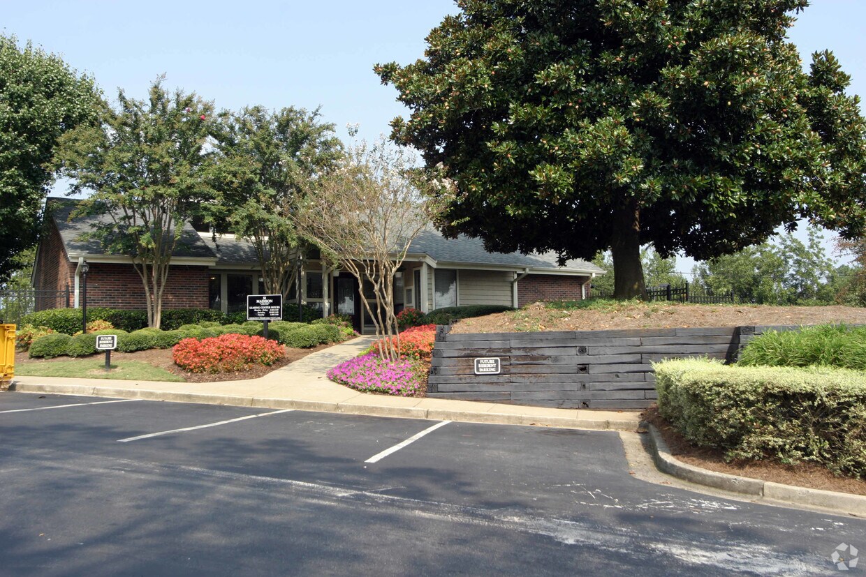 The Everette at East Cobb Apartments Marietta, GA