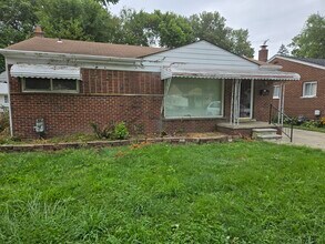 Building Photo - 29730 Birchwood St