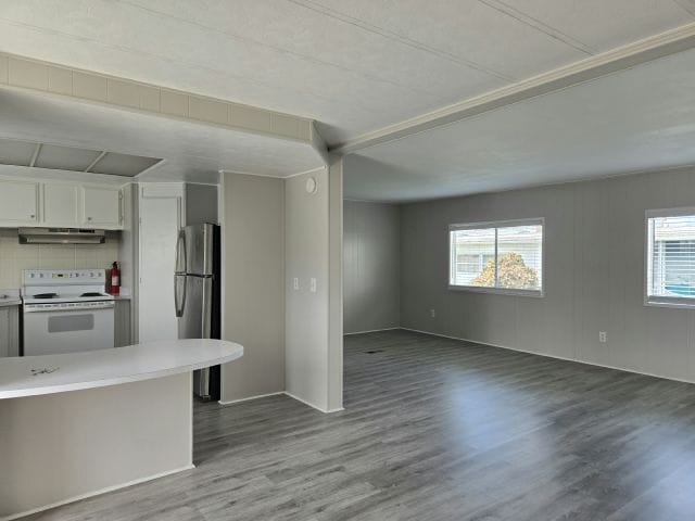 Building Photo - 4919 1st St W