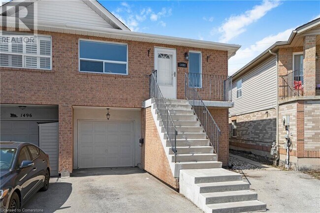 Photo du bâtiment - 1498 Paddington Ct