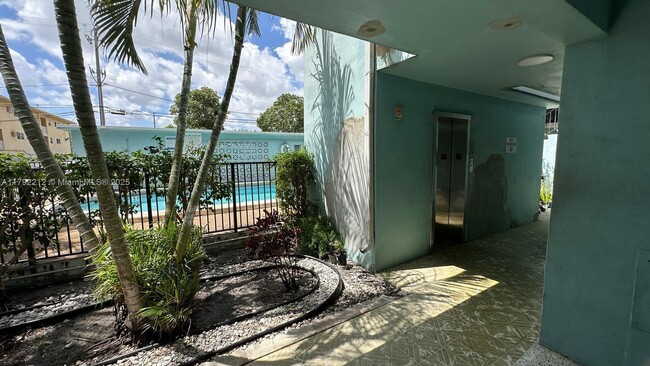 Foto del edificio - 380 E 35th St