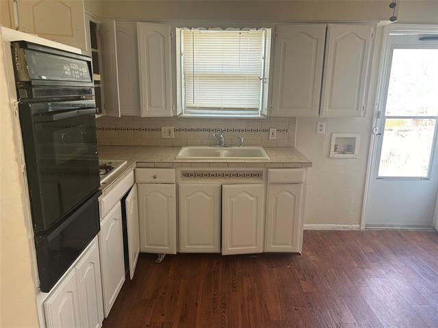 Foto del edificio - 7831 Millstone Dr