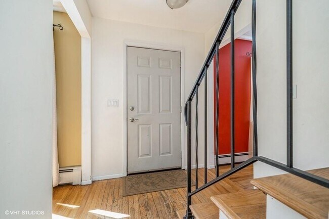 Foto del edificio - 126 Linden Ln