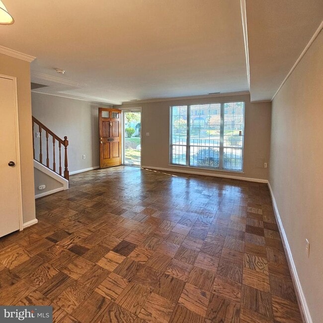 Building Photo - 3727 Ingalls Ave